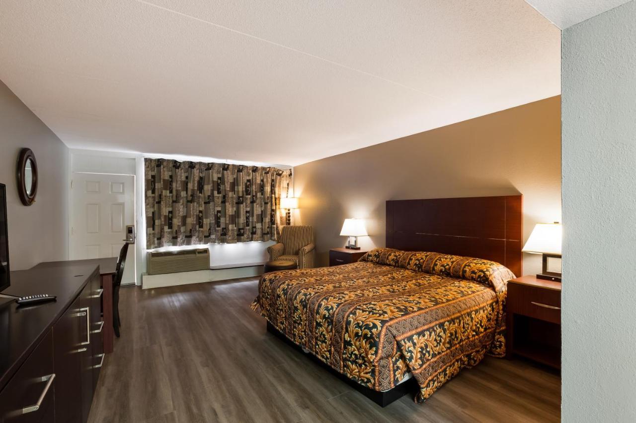Knights Inn Fayetteville - Fort Bragg Экстерьер фото